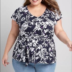 Lane Bryant Size 38/40(6X) Purple, White & Navy Blue Belted Flutter Sleeves Top